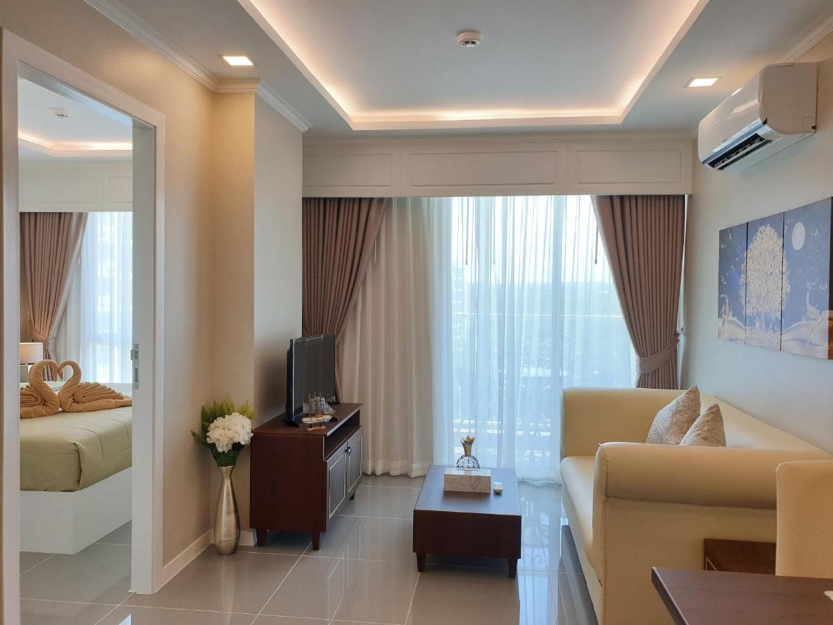 The Orient Resort And Spa By Lucky Rich Jomtien Beach Exterior photo
